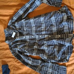 Gap shirt